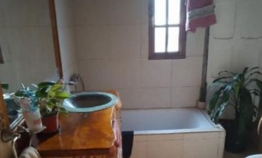 Casa en venta - 3 Dormitorios 2 Baños - Cochera - Chapadmalal