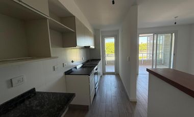 Departamento en alquiler tres dormitorios, Pacífico, Valle Escondido.