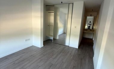 Departamento en alquiler tres dormitorios, Pacífico, Valle Escondido.