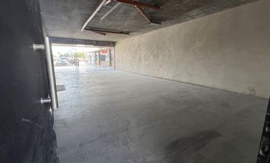 Local en  complejo Via Vento Canning