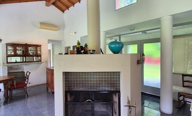 Casa en Alquiler en El Ombu