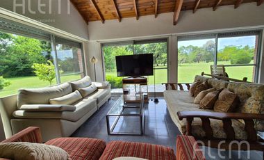 Casa en Alquiler en El Ombu