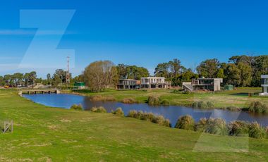 Casa moderna a estrenar Rumencó Joven