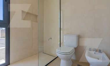 Casa moderna a estrenar Rumencó Joven