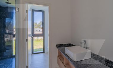 Casa moderna a estrenar Rumencó Joven