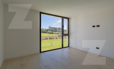 Casa moderna a estrenar Rumencó Joven