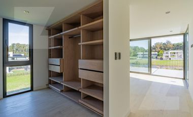 Casa moderna a estrenar Rumencó Joven