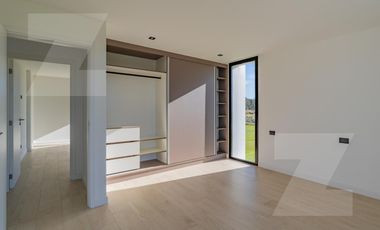 Casa moderna a estrenar Rumencó Joven