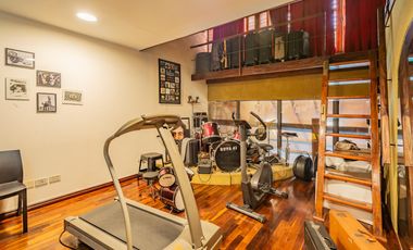 Casa en venta 5 amb con cochera y jardin - Caballito