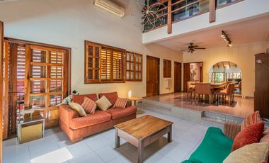 Casa en venta 5 amb con cochera y jardin - Caballito