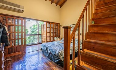 Casa en venta 5 amb con cochera y jardin - Caballito