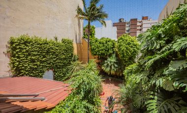 Casa en venta 5 amb con cochera y jardin - Caballito
