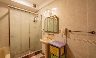 Casa en venta 5 amb con cochera y jardin - Caballito