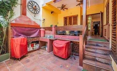 Casa en venta 5 amb con cochera y jardin - Caballito