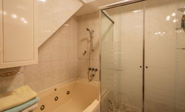 Casa en venta 5 amb con cochera y jardin - Caballito