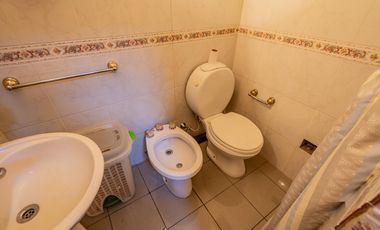 Casa en venta 5 amb con cochera y jardin - Caballito