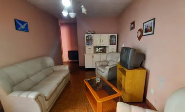 Casa en venta - 4 Dormitorios 2 Baños - Cochera - 187Mts2 - 9 De Julio