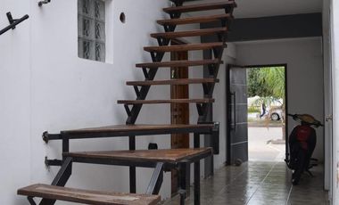 Casa en venta - 4 Dormitorios 2 Baños - Cochera - 187Mts2 - 9 De Julio