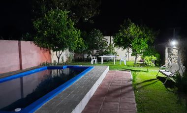 Casa en venta - 4 Dormitorios 2 Baños - Cochera - 187Mts2 - 9 De Julio