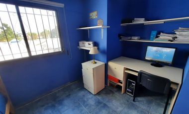 Casa en venta - 4 Dormitorios 2 Baños - Cochera - 187Mts2 - 9 De Julio