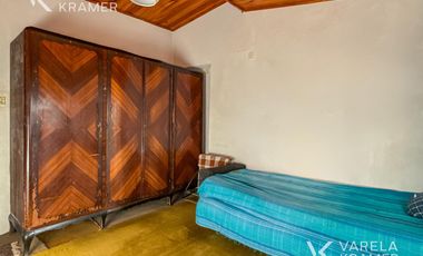 Casa en  Pacheco con gran lote!