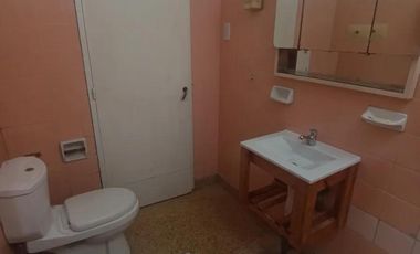 PH en alquiler - 2 Dormitorios 1 Baño - Quilmes