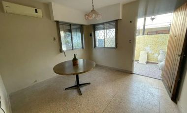 PH en alquiler - 2 Dormitorios 1 Baño - Quilmes