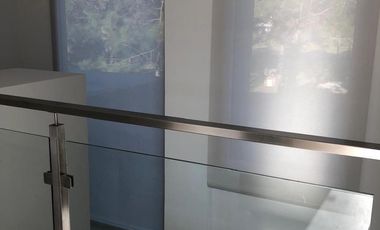 Casa en venta - 4 Dormitorios 3 Baños - Cochera - 1.320Mts2 - La Plata