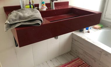 Casa en venta - 4 Dormitorios 3 Baños - Cochera - 1.320Mts2 - La Plata