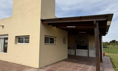 Casa en calle 90 esquina 21