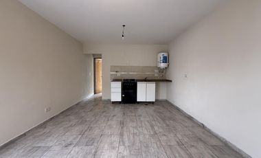 Departamento en alquiler con cochera 2 ambientes Moron
