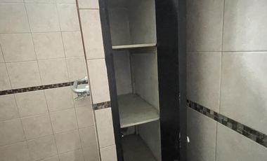 Alquiler - Casa - Lomas de Zamora - Buenos Aires