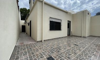 Alquiler - Casa - Lomas de Zamora - Buenos Aires