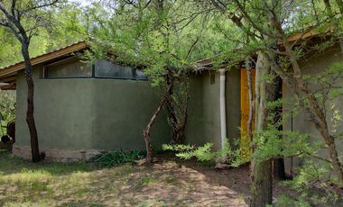 ALQUILER ANUAL | VILLA DE LAS ROSAS Hermosa Propiedad sustentable | Traslasierra