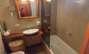 CASA EN VENTA DE 3 AMBIENTES GONZALEZ BALCARCE 3605 (REMEDIOS DE ESCALADA)