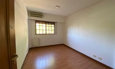 Depto 2 Ambientes en Alquiler - Olivos