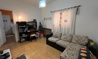 Casa en venta - 2 Dormitorios 1 Baño - Cochera - 2000Mts2 - Los Pinos, Balcarce