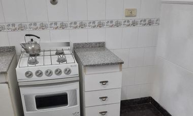 PH en alquiler - 1 Dormitorio 1 Baño - Vicente López