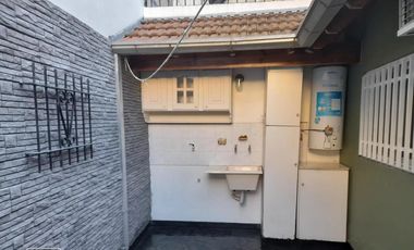 PH en alquiler - 1 Dormitorio 1 Baño - Vicente López