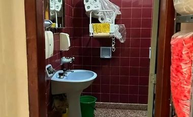 Casa en venta - 2 Dormitorios 1 Baño - 150mts2 - Moron