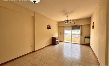 Departamento tres ambientes alquiler en morón