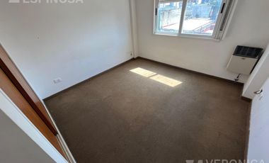 Departamento tres ambientes alquiler en morón.  Excelente ubicación APTO PROFESIONAL