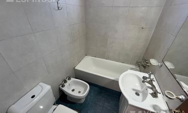 Departamento tres ambientes alquiler en morón.  Excelente ubicación APTO PROFESIONAL