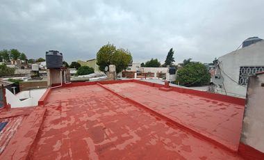 PH AL FRENTE 3 AMBIENTES NUEVO A LA VENTA EN HERNANDARIAS 2659 (REMEDIOS DE ESCALADA)