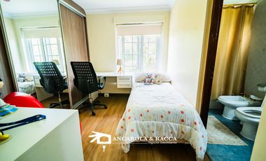 Venta en Country San Diego. Importante propiedad en esquina con 3000 mts de parque.