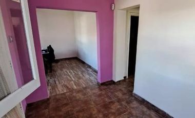 Casa en venta - 1 Dormitorio 1 Baño - Cochera - 327Mts2 - Quilmes Oeste