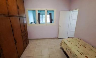 Casa en venta - 1 Dormitorio 1 Baño - Cochera - 327Mts2 - Quilmes Oeste