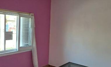 Casa en venta - 1 Dormitorio 1 Baño - Cochera - 327Mts2 - Quilmes Oeste