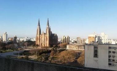 Departamento en venta - 3 Dormitorios 2 Baños - 86Mts2 - La Plata