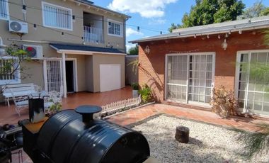 Casa en venta - 4 Dormitorios 2 Baños - Garín